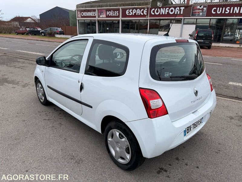 RENAULT TWINGO II (2) 1.2 LEV 75 AUTHENTIQUE ECO2 - Avtomobil: slika 3 RENAULT TWINGO II (2) 1.2 LEV 75 AUTHENTIQUE ECO2 - Avtomobil: slika 3
