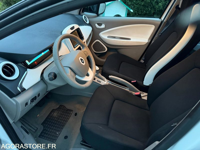 RENAULT ZOE - 2021 - 35000KM - Avtomobil: slika 5 RENAULT ZOE - 2021 - 35000KM - Avtomobil: slika 5