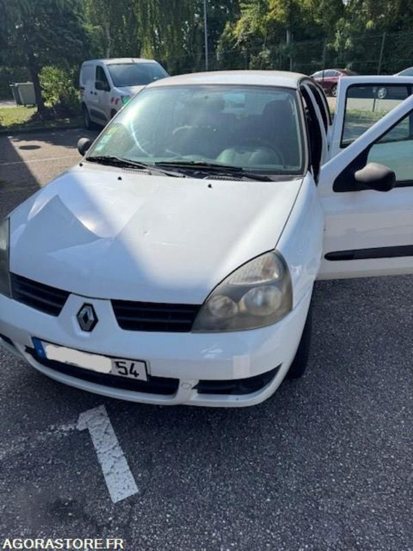 Renault CLIO 2 - Avtomobil: slika 1 Renault CLIO 2 - Avtomobil: slika 1