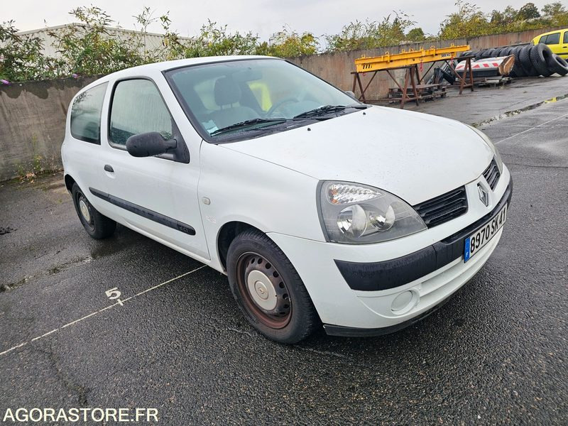 Renault Clio - 2005 - 94635KM - 8970SK41 - Avtomobil: slika 2 Renault Clio - 2005 - 94635KM - 8970SK41 - Avtomobil: slika 2