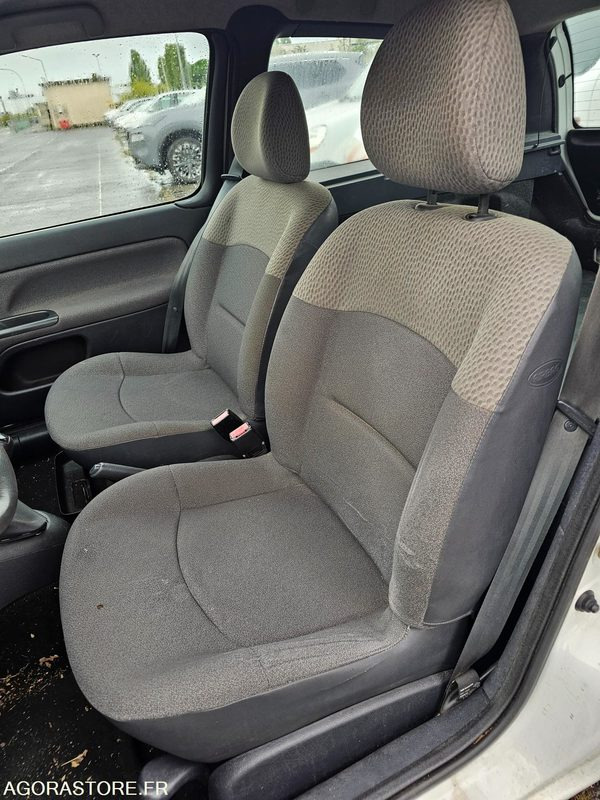 Renault Clio - 2005 - 94635KM - 8970SK41 - Avtomobil: slika 5 Renault Clio - 2005 - 94635KM - 8970SK41 - Avtomobil: slika 5