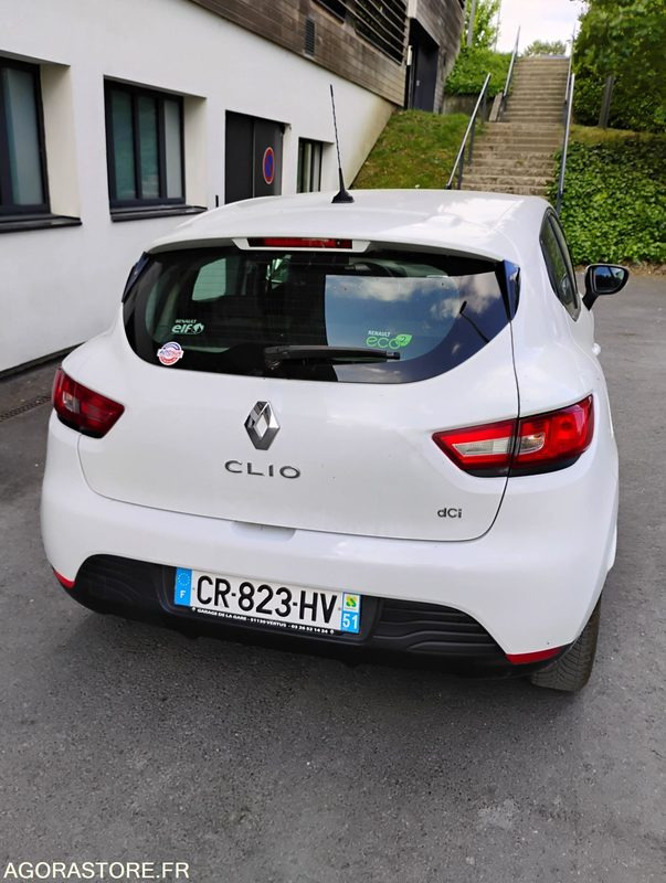 Renault Clio - 2013 - 149359 KMS - CR-823-HV - Avtomobil: slika 2 Renault Clio - 2013 - 149359 KMS - CR-823-HV - Avtomobil: slika 2