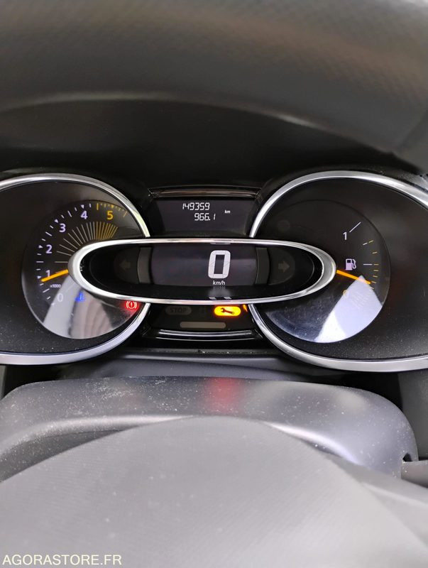 Renault Clio - 2013 - 149359 KMS - CR-823-HV - Avtomobil: slika 4 Renault Clio - 2013 - 149359 KMS - CR-823-HV - Avtomobil: slika 4