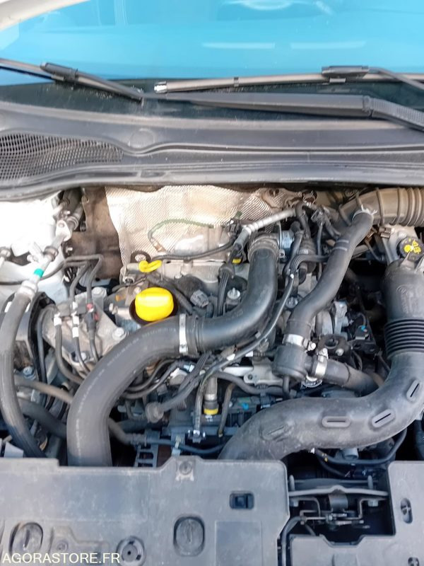 Renault Clio 4 - 2018 - 59832 kms - Avtomobil: slika 2 Renault Clio 4 - 2018 - 59832 kms - Avtomobil: slika 2