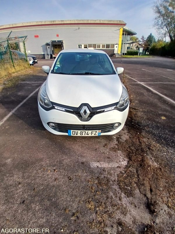 Renault Clio IV – Diesel – 2015-204 746 km - Avtomobil: slika 1 Renault Clio IV – Diesel – 2015-204 746 km - Avtomobil: slika 1