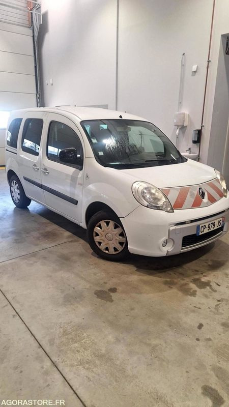 Renault Kangoo 1.5 dCi - 204501kms - 2012 - Avtomobil: slika 1 Renault Kangoo 1.5 dCi - 204501kms - 2012 - Avtomobil: slika 1