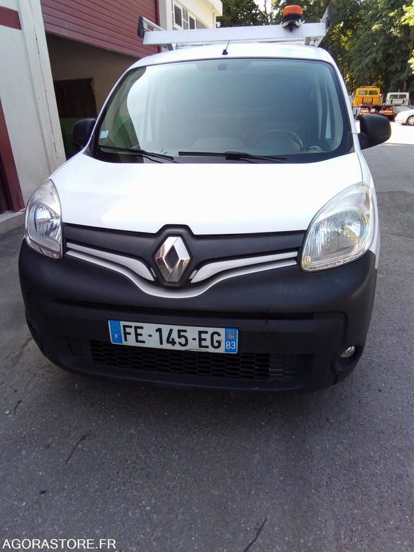Renault Kangoo 1.5 dci 90 CV 159648 kms clim gps - Mali kombi: slika 1 Renault Kangoo 1.5 dci 90 CV 159648 kms clim gps - Mali kombi: slika 1