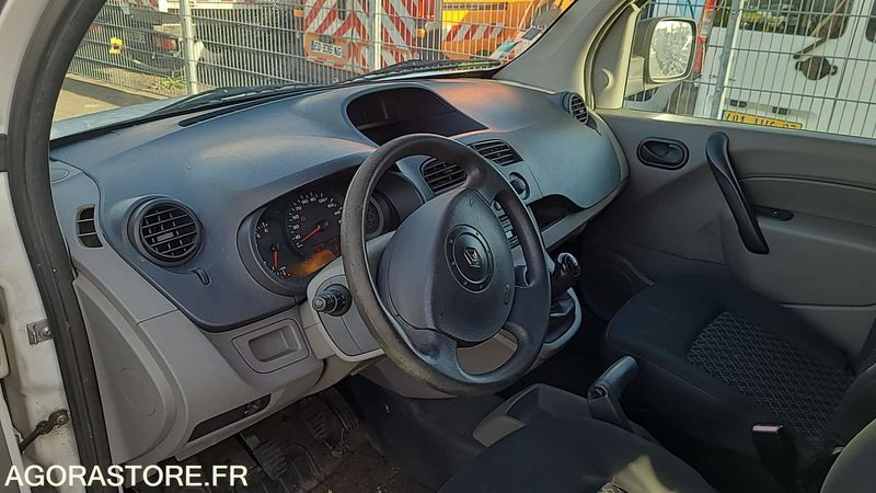 Renault Kangoo - 2011 - 125072kms - BE049EM - Mali kombi: slika 5 Renault Kangoo - 2011 - 125072kms - BE049EM - Mali kombi: slika 5
