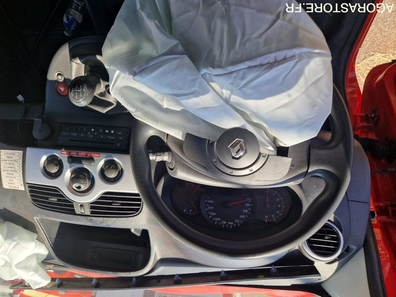 Avtomobil Renault Kangoo - CG679VM: slika 9