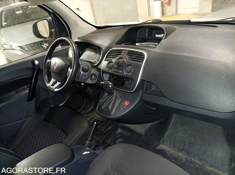 Renault Kangoo Express - 2016 - 163 000 km - Furgon: slika 5 Renault Kangoo Express - 2016 - 163 000 km - Furgon: slika 5