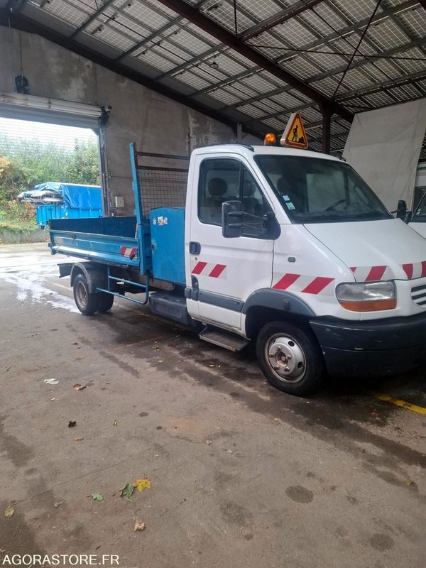 Renault Mascott benne roues jumelées 183615kms 2000 - Dostavno vozilo prekucnik: slika 1 Renault Mascott benne roues jumelées 183615kms 2000 - Dostavno vozilo prekucnik: slika 1