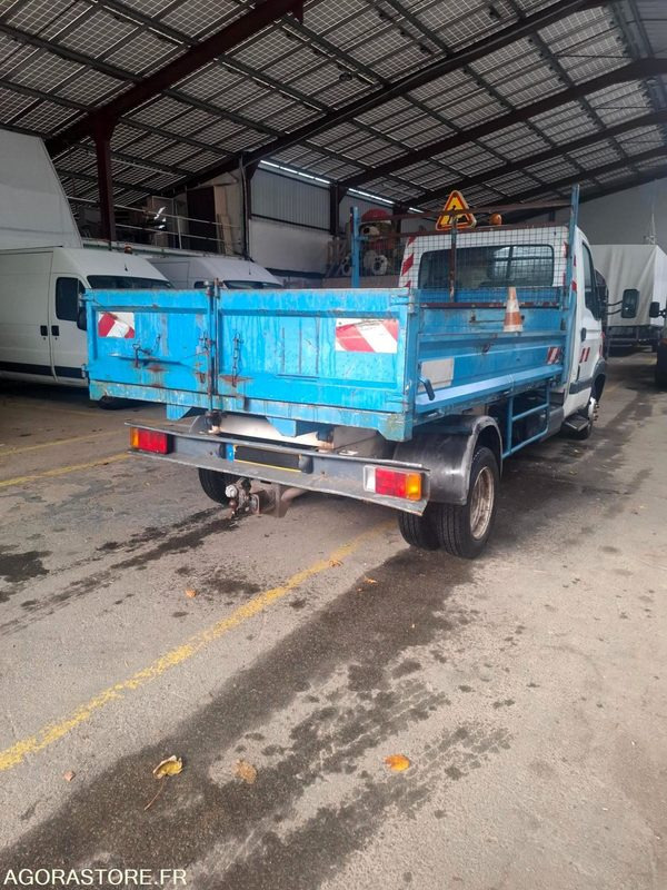Renault Mascott benne roues jumelées 183615kms 2000 - Dostavno vozilo prekucnik: slika 4 Renault Mascott benne roues jumelées 183615kms 2000 - Dostavno vozilo prekucnik: slika 4