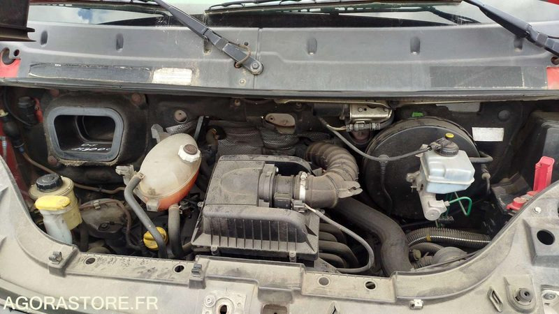 Renault Master - 2008 - Furgon: slika 5 Renault Master - 2008 - Furgon: slika 5