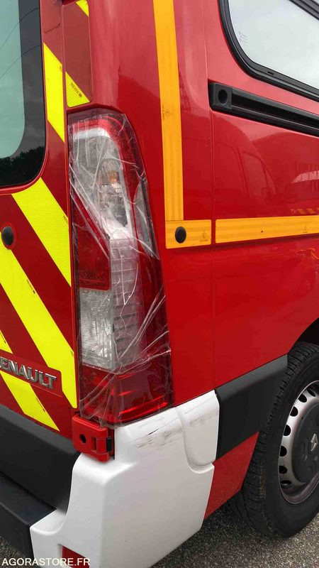 Renault Master T35 2.8dti - 12/07/2000 - Furgon: slika 5 Renault Master T35 2.8dti - 12/07/2000 - Furgon: slika 5