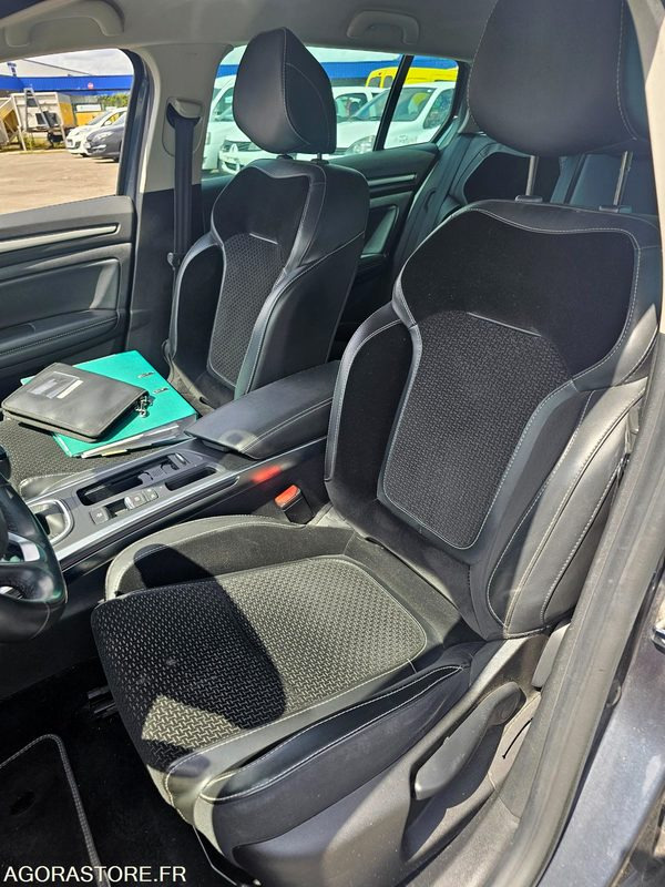 Renault Mégane - 2019 - 170446km - FD968EY - Karavan: slika 5 Renault Mégane - 2019 - 170446km - FD968EY - Karavan: slika 5