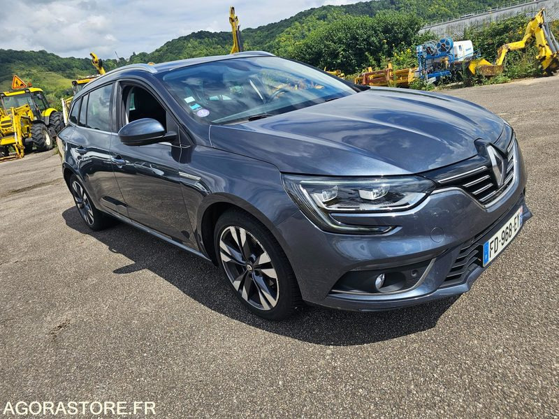 Renault Mégane - 2019 - 170446km - FD968EY - Karavan: slika 2 Renault Mégane - 2019 - 170446km - FD968EY - Karavan: slika 2