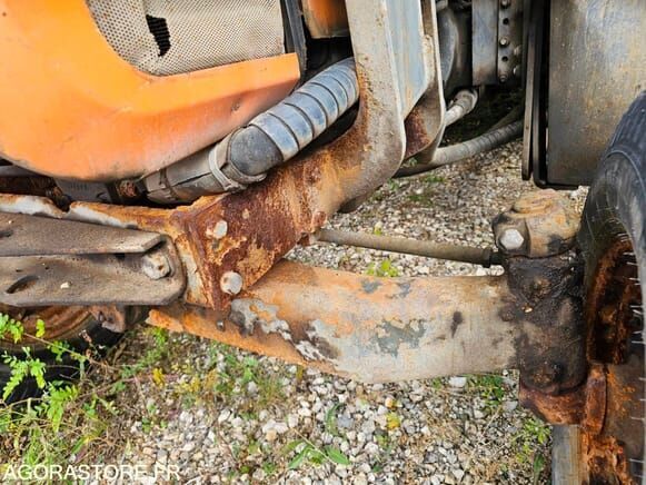 Traktor Renault R3143: slika 17 Traktor Renault R3143: slika 17
