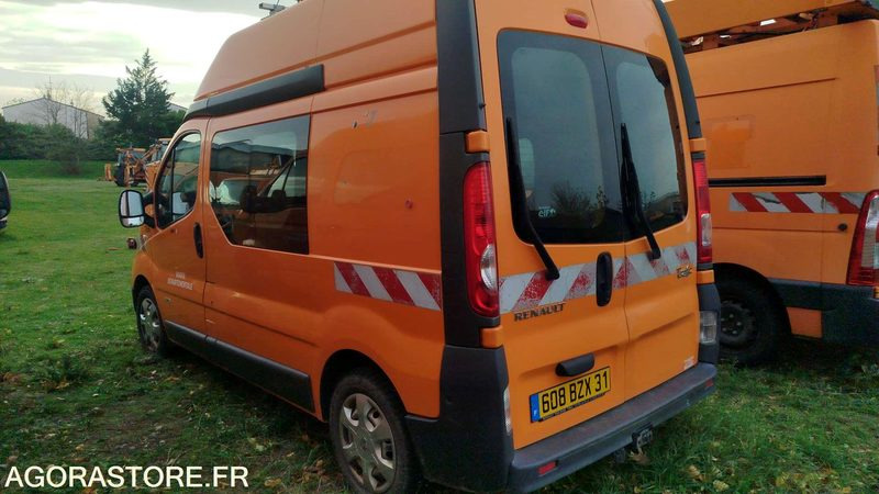 Renault Trafic - 2007 - 261796km - 608BZX31 - Furgon: slika 2 Renault Trafic - 2007 - 261796km - 608BZX31 - Furgon: slika 2
