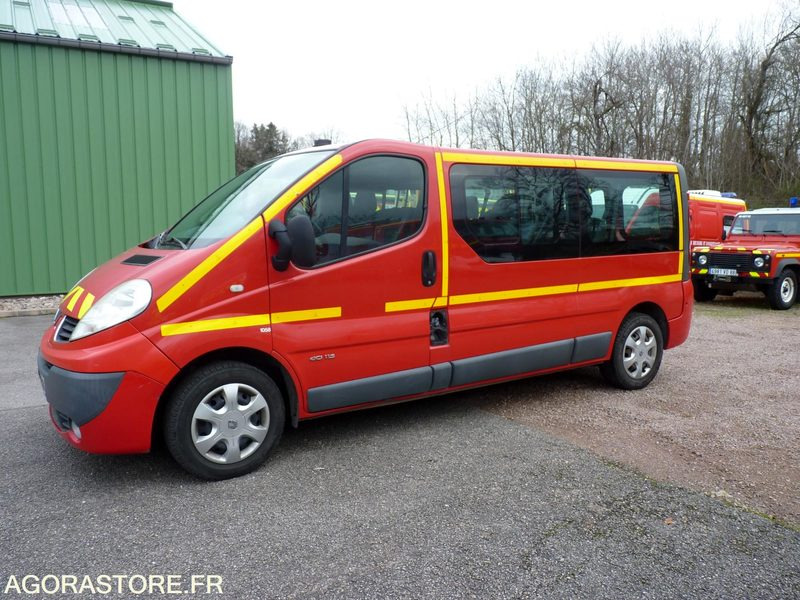 Renault Trafic 9 Places - Mali kombi: slika 5 Renault Trafic 9 Places - Mali kombi: slika 5