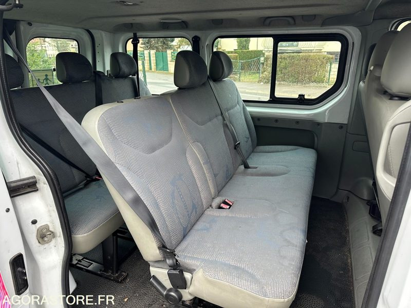 Renault Trafic 9 places / EG-558-SZ / 463 561kms - Minibus, Potniški kombi: slika 5 Renault Trafic 9 places / EG-558-SZ / 463 561kms - Minibus, Potniški kombi: slika 5