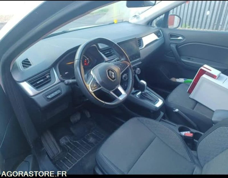 Renault captur E-Tech - SUV: slika 4 Renault captur E-Tech - SUV: slika 4