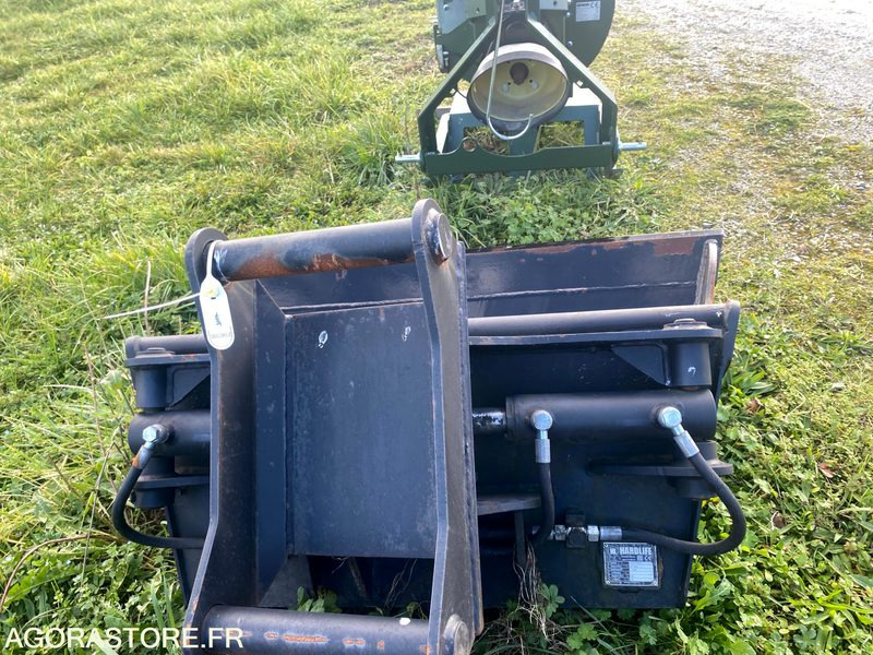 Godet curage orientable pour pelle 4T à 6T NEUF - Rezervni deli za Gradbeni stroj: slika 3 Godet curage orientable pour pelle 4T à 6T NEUF - Rezervni deli za Gradbeni stroj: slika 3