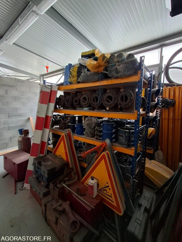 LOT MATERIELS PLOMBERIE - REGIE DES EAUX - Rezervni deli za Gradbeni stroj: slika 1 LOT MATERIELS PLOMBERIE - REGIE DES EAUX - Rezervni deli za Gradbeni stroj: slika 1