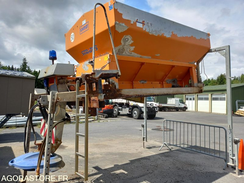 Saleuse - Posipalnik peska/ Soli: slika 2 Saleuse - Posipalnik peska/ Soli: slika 2