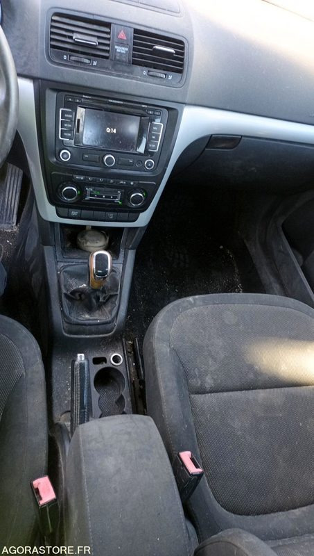 Skoda Yeti - 2012 - 277831kms - CK-397-AE - SUV: slika 3 Skoda Yeti - 2012 - 277831kms - CK-397-AE - SUV: slika 3