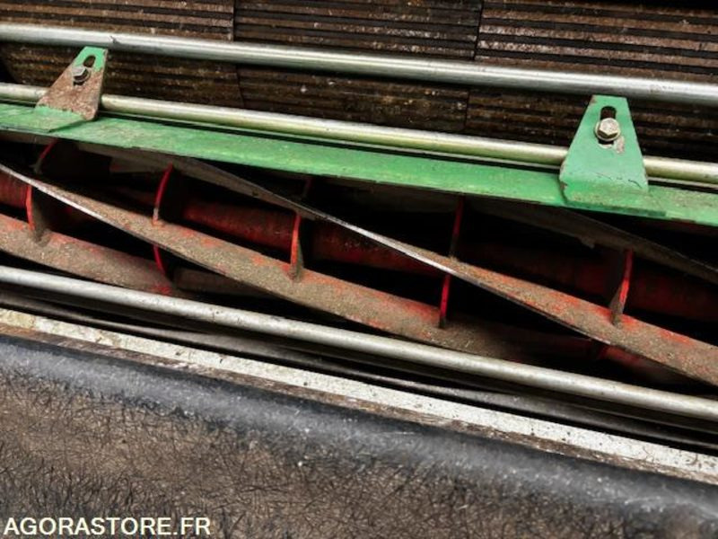 TONDEUSE HELICOIDALE-DENNIS-ROULANTE - Vrtna kosilnica: slika 4 TONDEUSE HELICOIDALE-DENNIS-ROULANTE - Vrtna kosilnica: slika 4