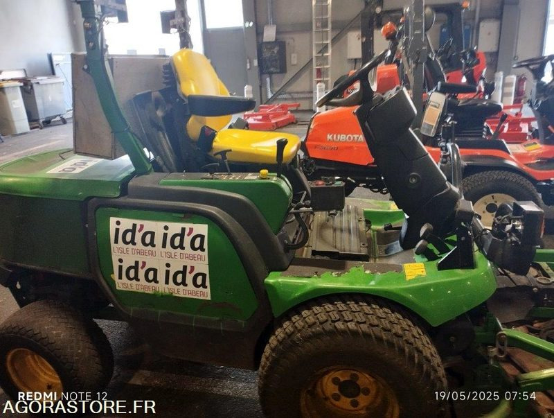 TONDEUSE JOHN DEERE 1565 - Vrtna kosilnica: slika 2 TONDEUSE JOHN DEERE 1565 - Vrtna kosilnica: slika 2