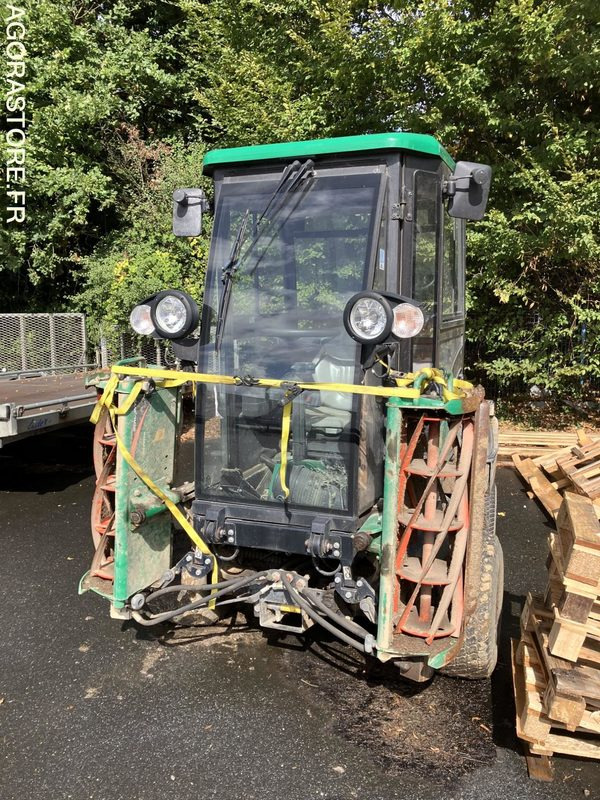 TONDEUSE RANSOMES PARK WAYE 3 - 2014 - 2 600 HEURES - Vrtna kosilnica: slika 1 TONDEUSE RANSOMES PARK WAYE 3 - 2014 - 2 600 HEURES - Vrtna kosilnica: slika 1