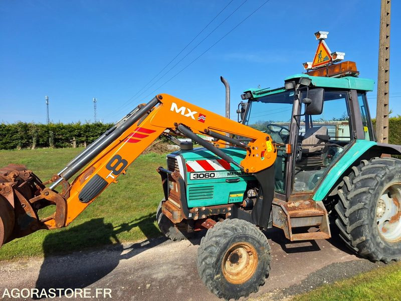 TRACTEUR CHARGEUR MASSEY FERGUSON - 1998 - 13654Heures - Traktor: slika 2 TRACTEUR CHARGEUR MASSEY FERGUSON - 1998 - 13654Heures - Traktor: slika 2