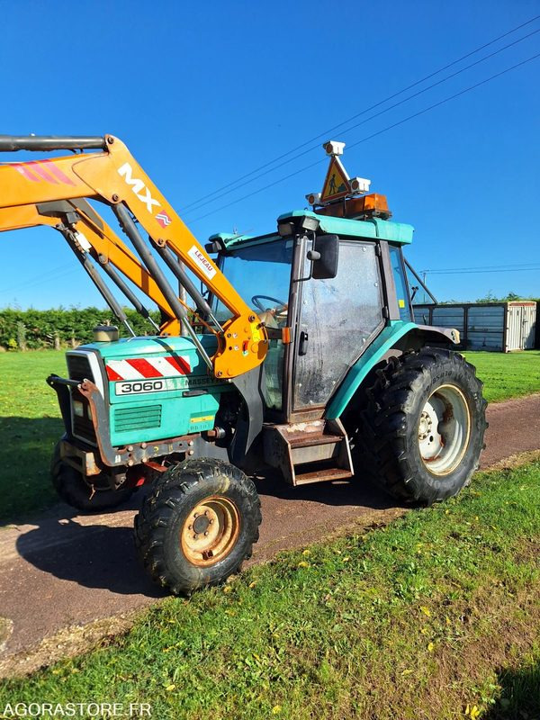 TRACTEUR CHARGEUR MASSEY FERGUSON - 1998 - 13654Heures - Traktor: slika 1 TRACTEUR CHARGEUR MASSEY FERGUSON - 1998 - 13654Heures - Traktor: slika 1