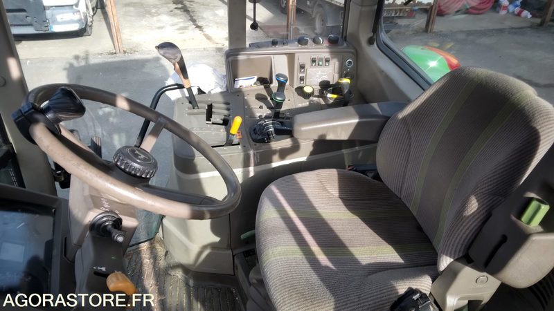 TRACTEUR JOHN DEERE 6630 BON ETAT - Traktor: slika 3 TRACTEUR JOHN DEERE 6630 BON ETAT - Traktor: slika 3