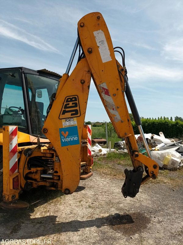 TRACTOPELLE JCB - Bager nakladalec: slika 5 TRACTOPELLE JCB - Bager nakladalec: slika 5