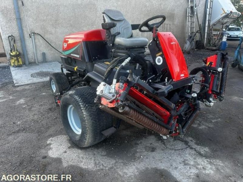 Tondeuse green de golf Jacobsen Fairway 250 - 1314 heures - Vrtna kosilnica: slika 2 Tondeuse green de golf Jacobsen Fairway 250 - 1314 heures - Vrtna kosilnica: slika 2