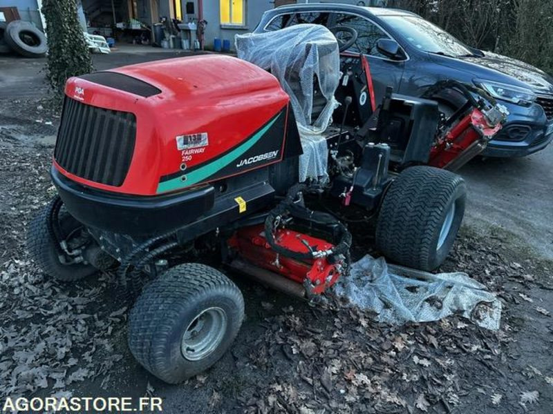 Tondeuse green de golf Jacobsen Fairway 250 - 1314 heures - Vrtna kosilnica: slika 1 Tondeuse green de golf Jacobsen Fairway 250 - 1314 heures - Vrtna kosilnica: slika 1
