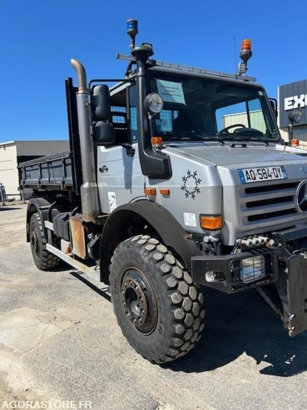 CAMION 4X4 MERCEDES UNIMOG U5000 2009 62289 KM 4667 HEURES - Tovornjak: slika 1 CAMION 4X4 MERCEDES UNIMOG U5000 2009 62289 KM 4667 HEURES - Tovornjak: slika 1