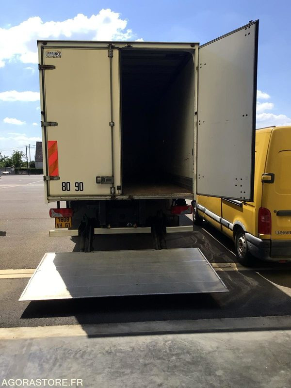 CAMION PORTEUR - Tovornjak: slika 3 CAMION PORTEUR - Tovornjak: slika 3