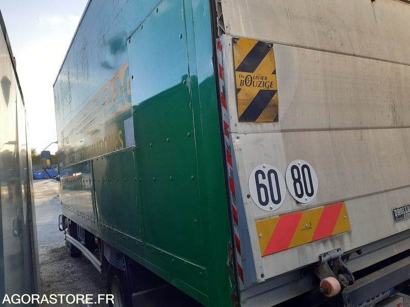FOURGON RENAULT 10T - CD388BR - Tovornjak: slika 3 FOURGON RENAULT 10T - CD388BR - Tovornjak: slika 3
