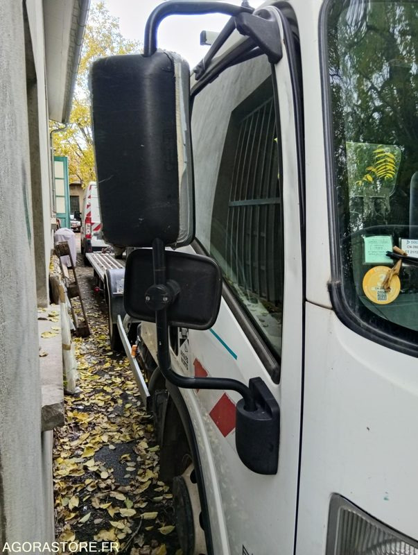 ISUZU - 2012 - 76617kms - Tovornjak: slika 5 ISUZU - 2012 - 76617kms - Tovornjak: slika 5