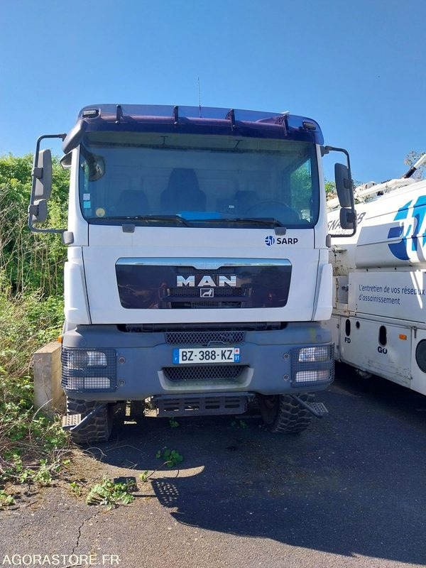 MAN TGM 4X4 18.250 Fourgon GIMAEX VASP 2011 212000Km ROULANT PRO UNIQUEMENT - Tovornjak: slika 1 MAN TGM 4X4 18.250 Fourgon GIMAEX VASP 2011 212000Km ROULANT PRO UNIQUEMENT - Tovornjak: slika 1