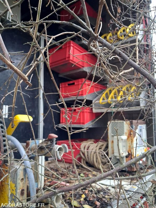 MAN TGM 4X4 18.250 Fourgon GIMAEX VASP 2011 212000Km ROULANT PRO UNIQUEMENT - Tovornjak: slika 5 MAN TGM 4X4 18.250 Fourgon GIMAEX VASP 2011 212000Km ROULANT PRO UNIQUEMENT - Tovornjak: slika 5