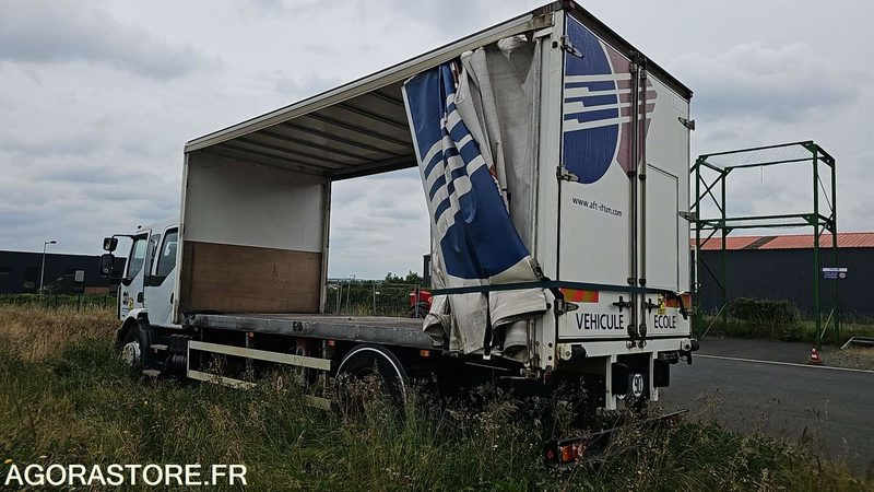 PORTEUR BACHE RENAULT MIDLUM - 2009 - 476000kms - Tovornjak: slika 3 PORTEUR BACHE RENAULT MIDLUM - 2009 - 476000kms - Tovornjak: slika 3