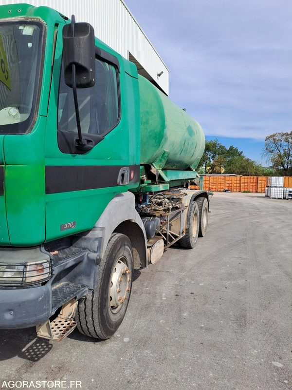 RENAULT KERAX - 2006 - 343800 KM - P2101913 - Tovornjak: slika 4 RENAULT KERAX - 2006 - 343800 KM - P2101913 - Tovornjak: slika 4