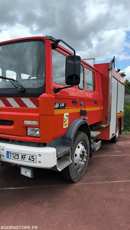 RENAULT MIDLINER M220 - 2000 - 50000kms - Tovornjak: slika 3 RENAULT MIDLINER M220 - 2000 - 50000kms - Tovornjak: slika 3