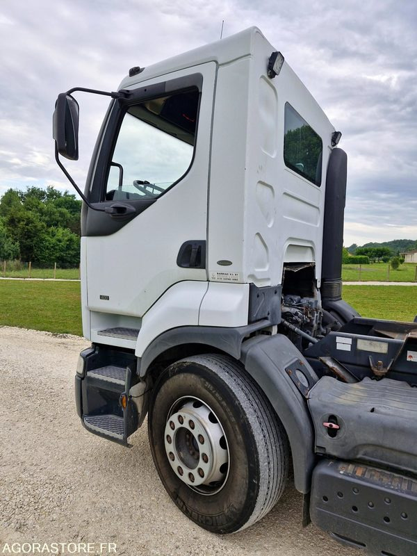 RENAULT PREMIUM ampliroll 400 DCI remorquant avec bras GUIMA - Tovornjak: slika 4 RENAULT PREMIUM ampliroll 400 DCI remorquant avec bras GUIMA - Tovornjak: slika 4