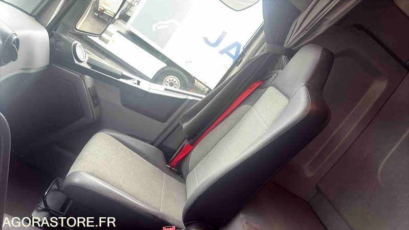 Renault T460 Porte-caisses mobiles- 2019 - 828471kms - FJ-415-JZ - Tovornjak: slika 4 Renault T460 Porte-caisses mobiles- 2019 - 828471kms - FJ-415-JZ - Tovornjak: slika 4