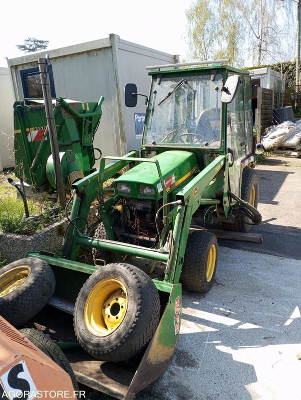 Tracteur john deere 855 - Traktor: slika 1 Tracteur john deere 855 - Traktor: slika 1